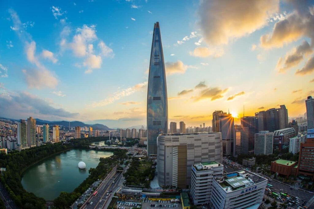 Seoul Tower سيول كوريا الجنوبية
